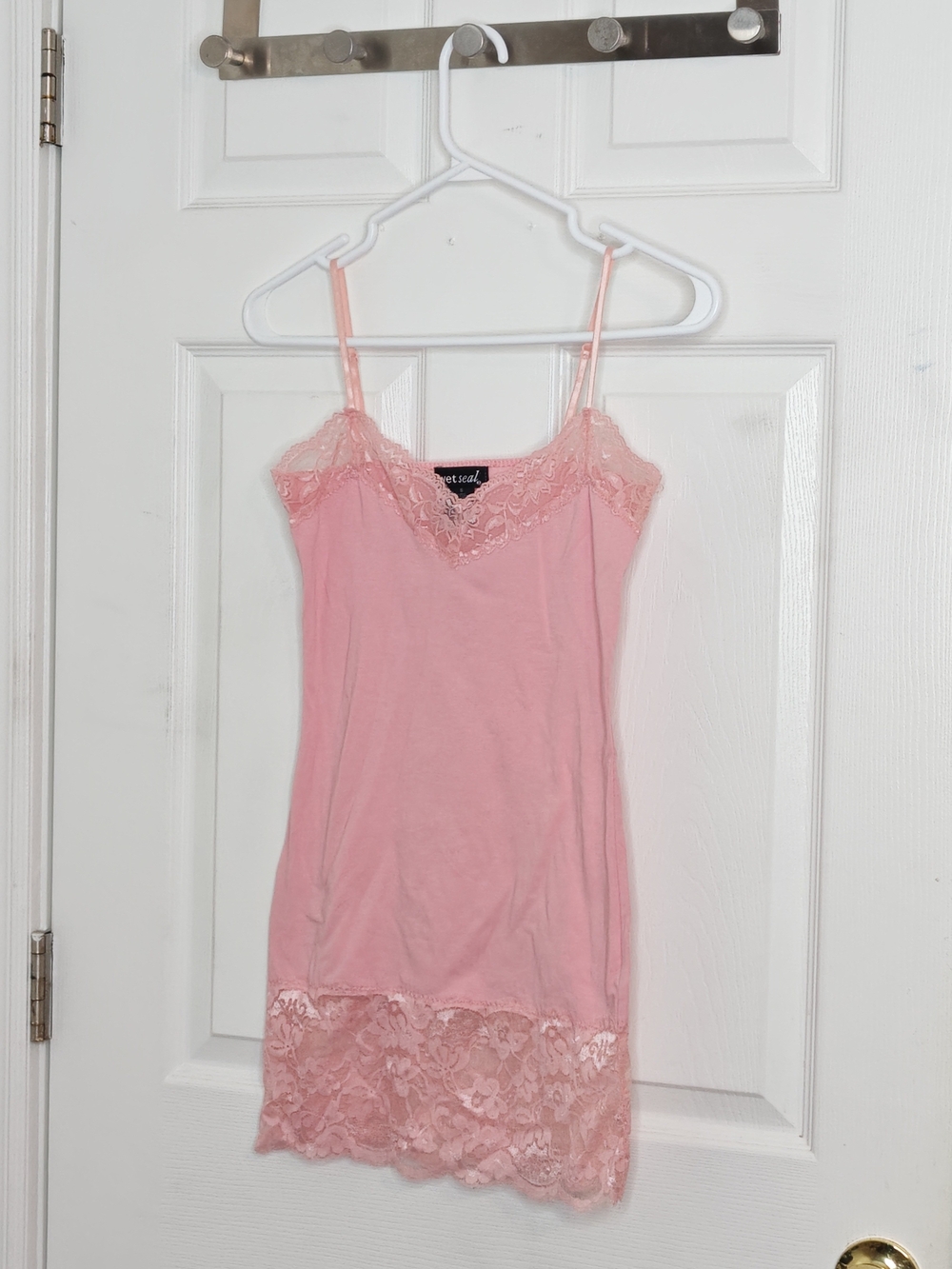 Wet Seal Pink Cotton Blend Lace-Trim V-Neck Cami Size S